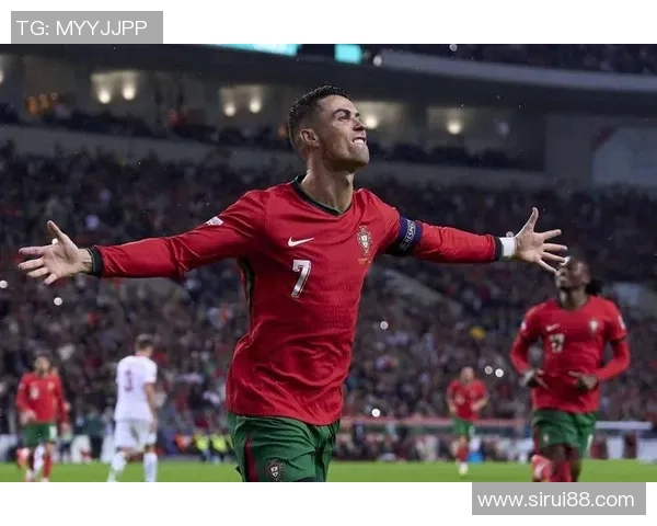 C罗作为全球足球明星的传奇经历与成就解析