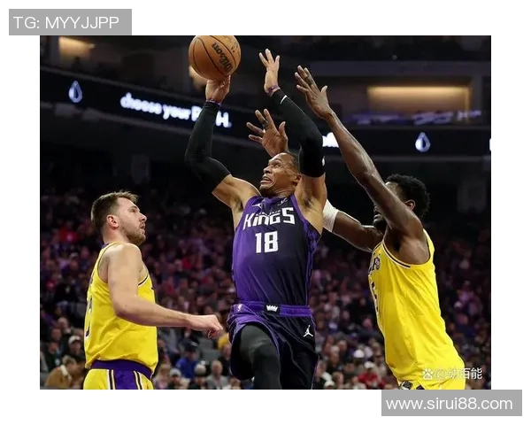 国王与湖人精彩对决比分直播全程跟踪分析与赛况更新